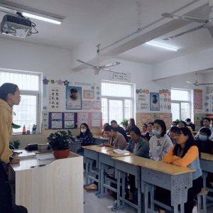 快看！這所學(xué)校的家長會很特殊