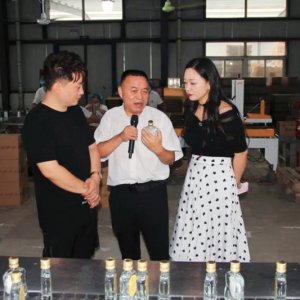 走進(jìn)金裕皖酒業(yè)，一起來嘮嘮一杯純糧酒的釀造