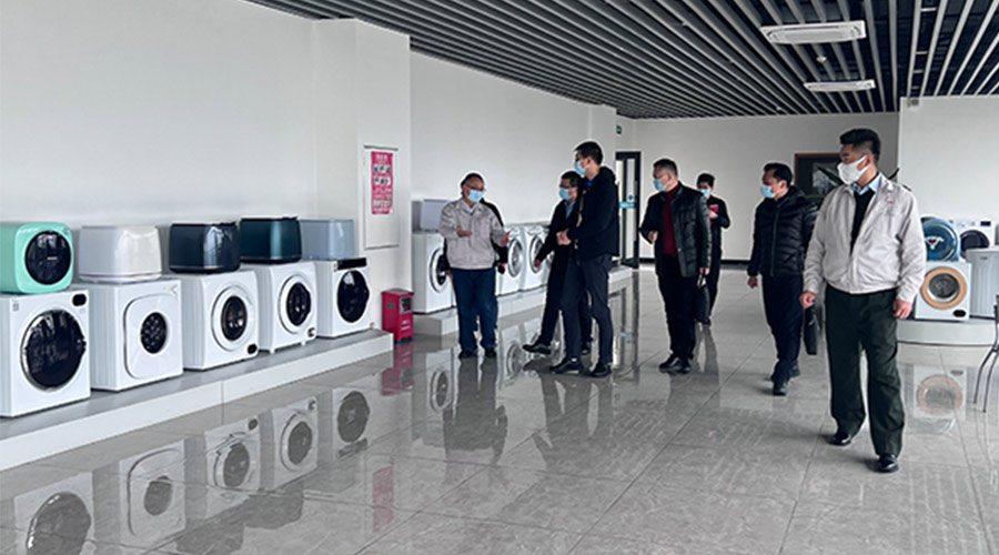 分享交流！鶴山市領(lǐng)導(dǎo)以及書(shū)記一同到訪金環(huán)電器