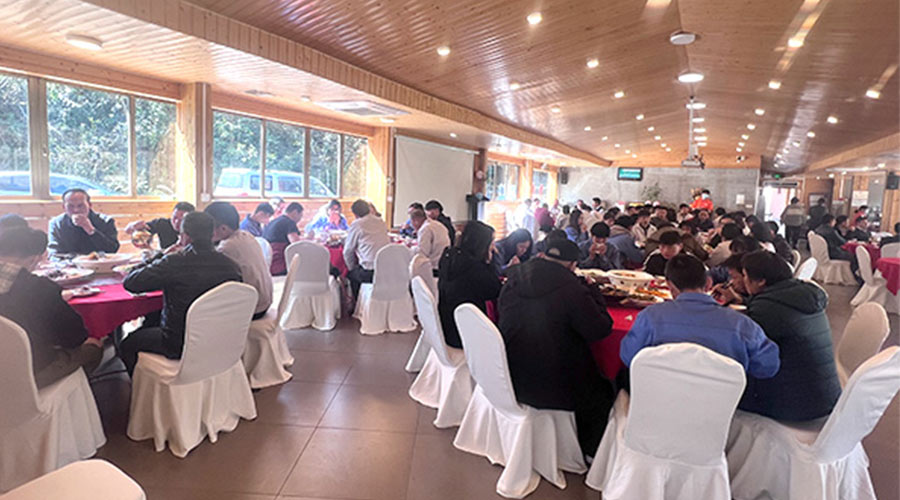 金環(huán)電器開工宴！吃飽喝足加油干迎戰(zhàn)2023！