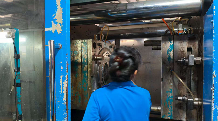 房車(chē)出行，小型烘干機(jī)為何不可或缺？