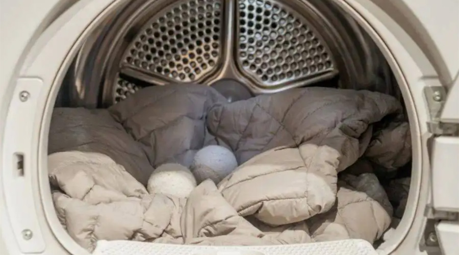 衣物烘干機(jī)烘羽絨服，選擇高溫烘干還是低溫烘干